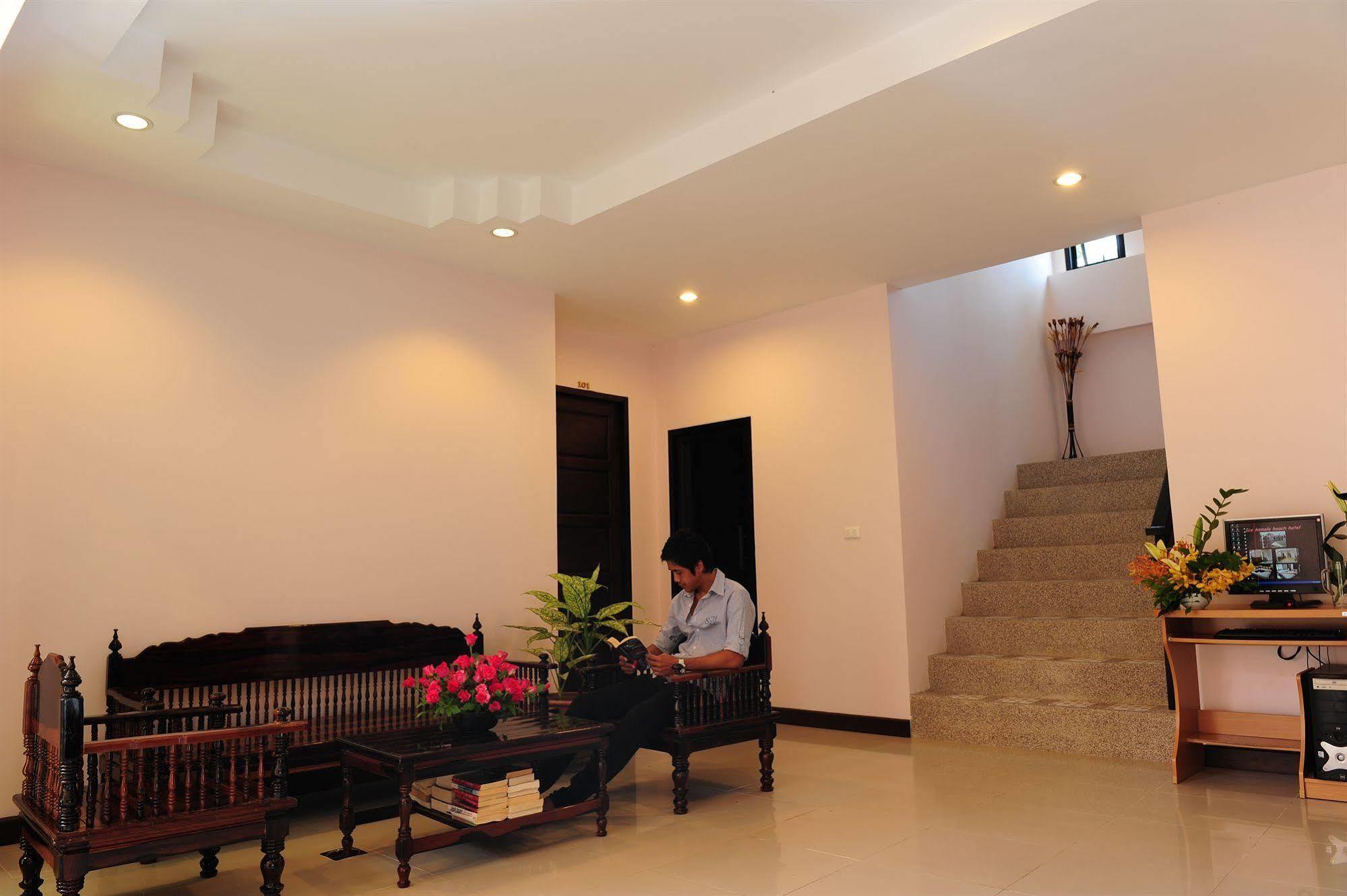 Ice Kamala Beach Hotel Exterior photo