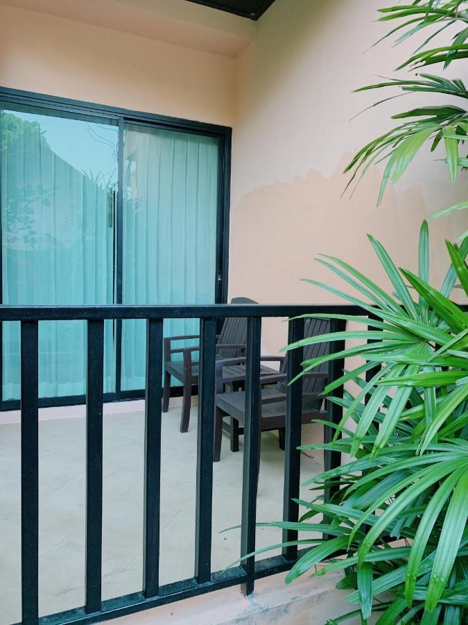 Ice Kamala Beach Hotel Exterior photo